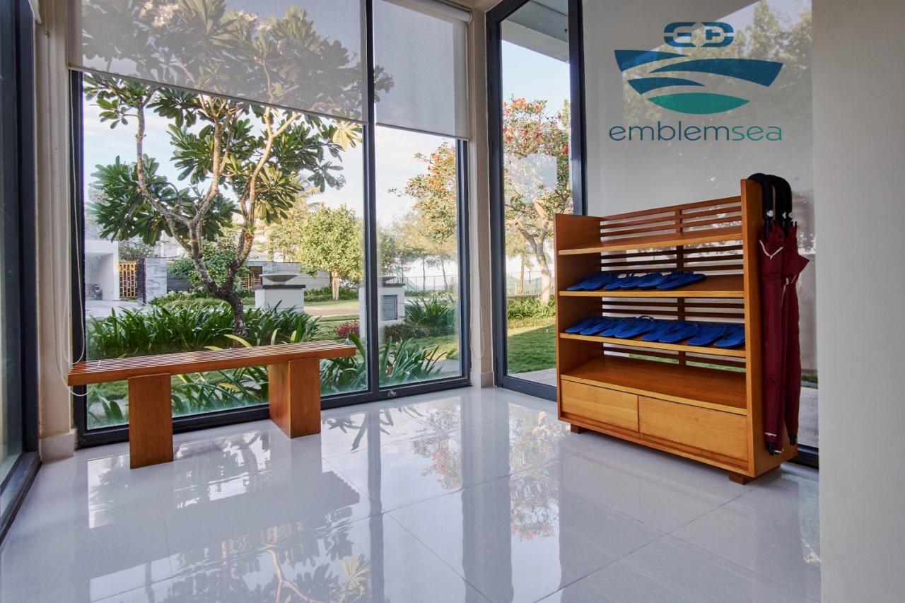 Emblem Sea 4 Bedroom Villas Дананг Екстер'єр фото