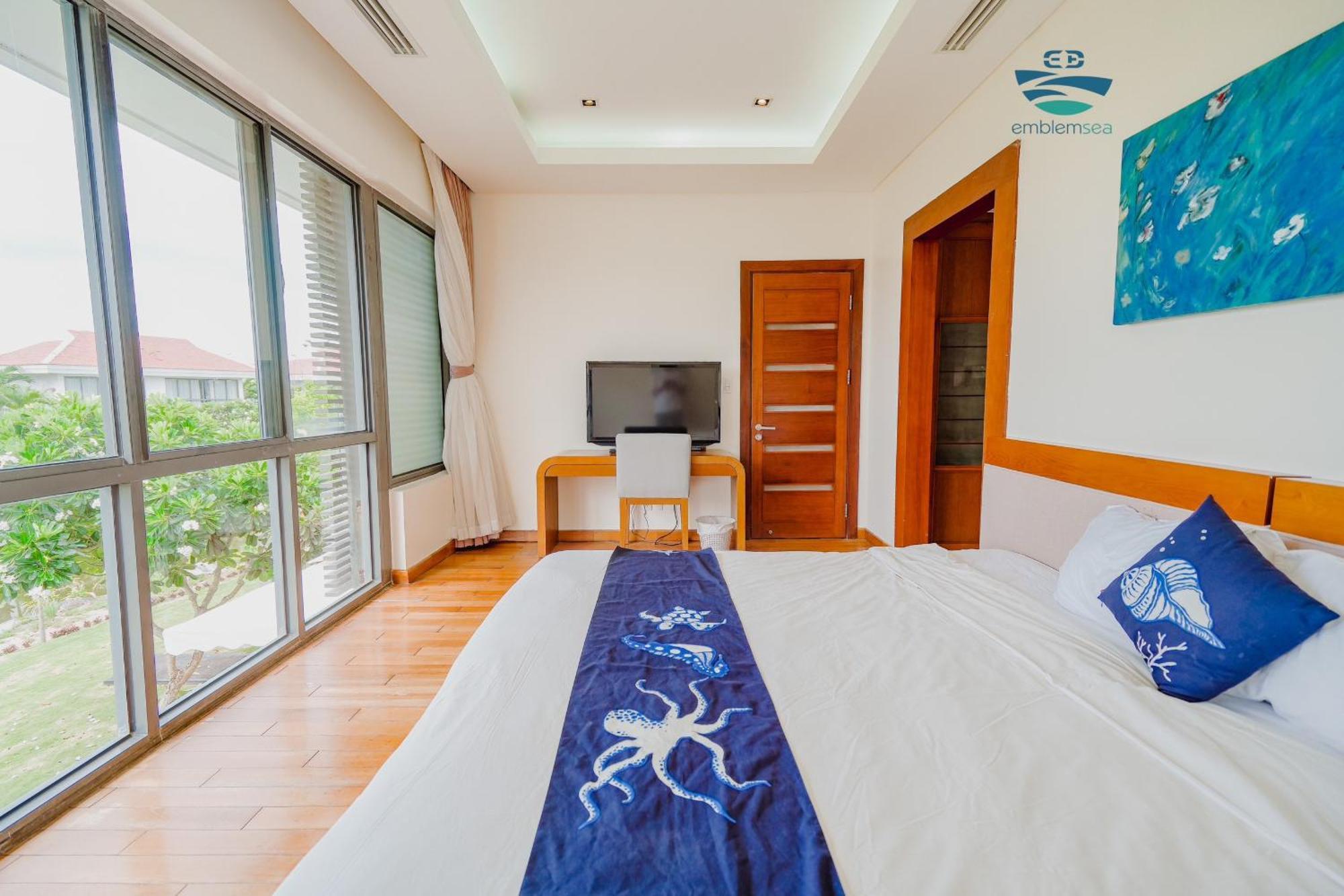 Emblem Sea 4 Bedroom Villas Дананг Екстер'єр фото