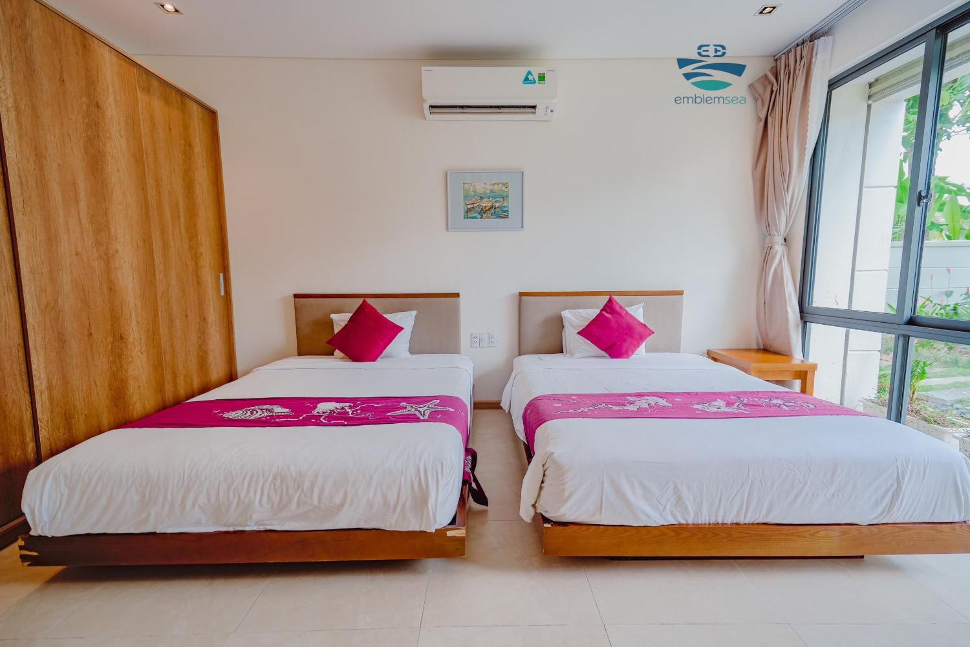 Emblem Sea 4 Bedroom Villas Дананг Екстер'єр фото