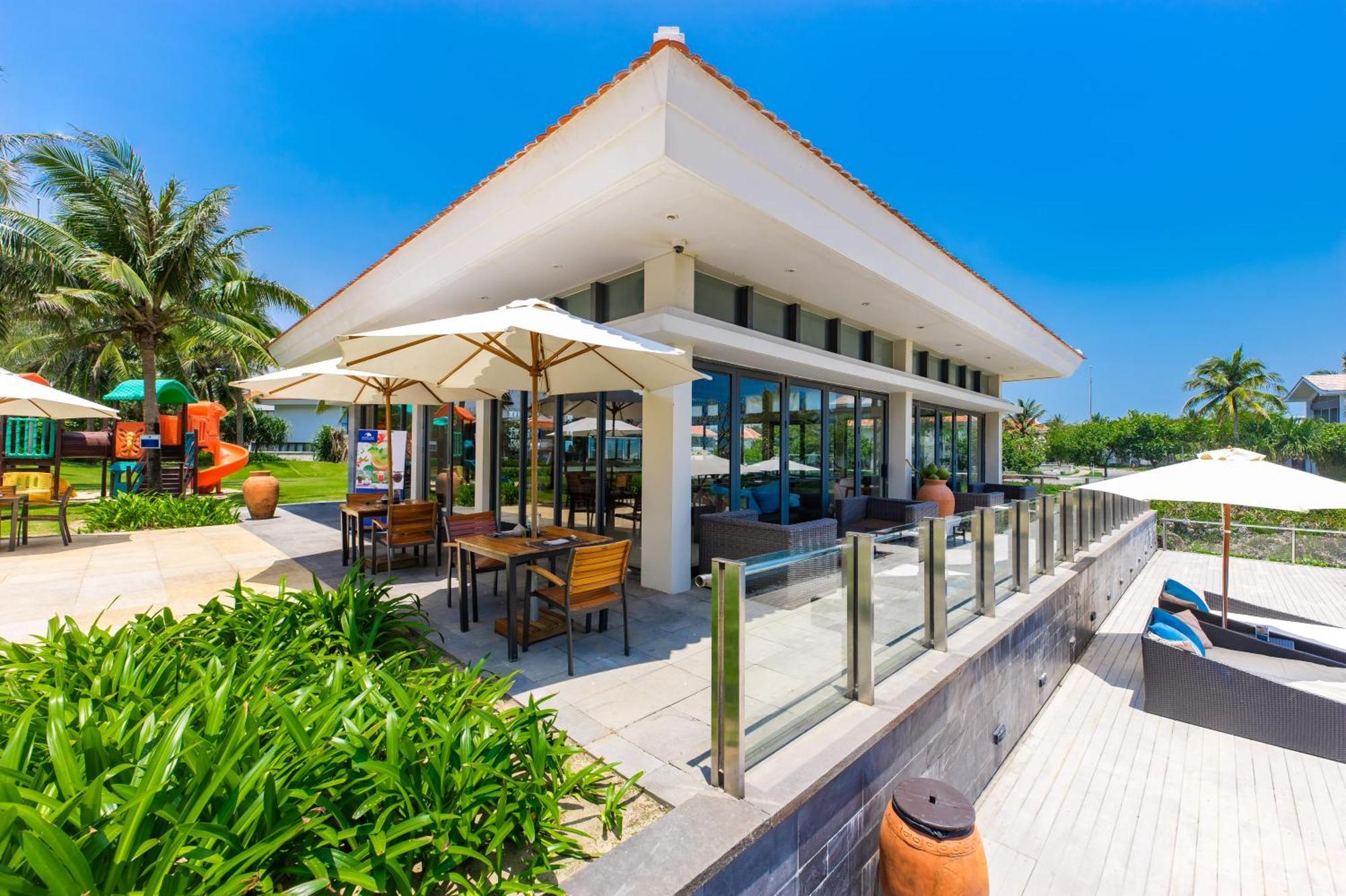 Emblem Sea 4 Bedroom Villas Дананг Екстер'єр фото